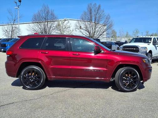 2020 Jeep Grand Cherokee Altitude