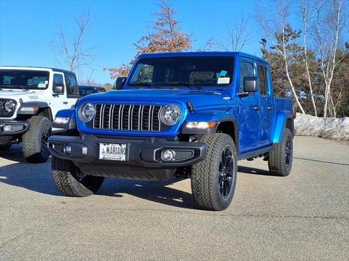 2025 Jeep Gladiator Nighthawk