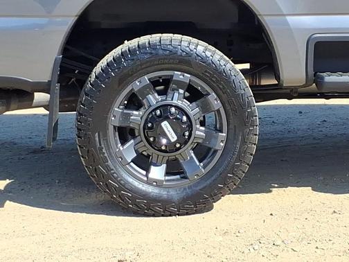 Carbonized Gray Metallic 2024 Ford F-250 XLT