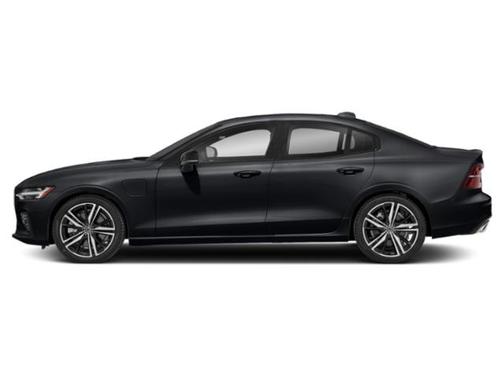Onyx Black Metallic 2022 Volvo S60 Recharge Plug-In Hybrid T8 R-Design