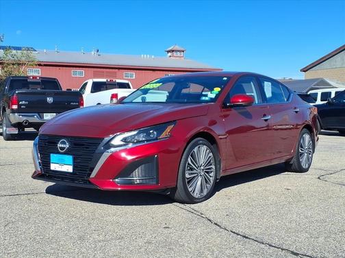 2023 Nissan Altima 2.5 SL