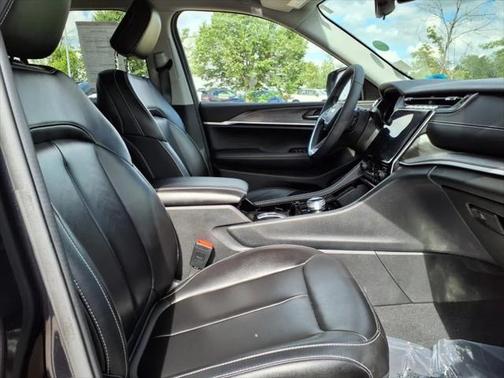 2023 Jeep Grand Cherokee Limited X