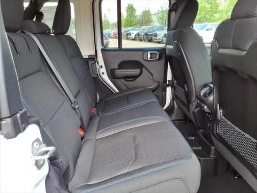 2025 Jeep Wrangler 4xe Rubicon