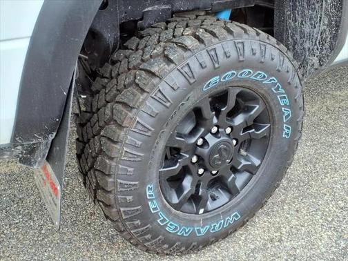 2025 RAM 2500 Tradesman Crew Cab 4x4 6'4' Box
