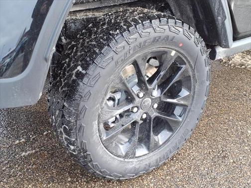 2025 Jeep Gladiator Nighthawk