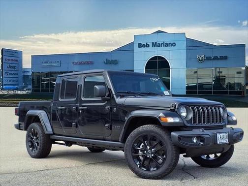 2025 Jeep Gladiator Nighthawk
