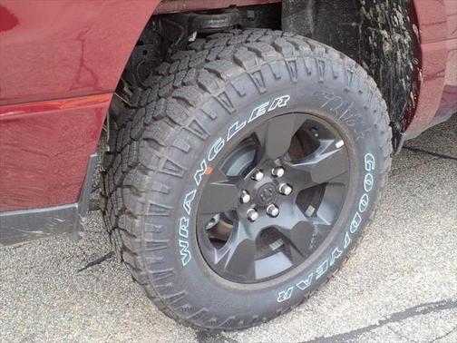 2025 RAM 1500 Warlock Crew Cab 4x4 5'7' Box