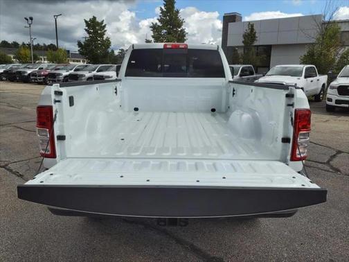 2024 RAM 2500 Tradesman Crew Cab 4x4 8' Box