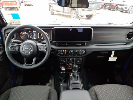 2026 Jeep Gladiator Mojave 4x4