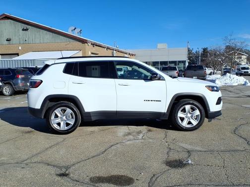 2022 Jeep Compass Latitude