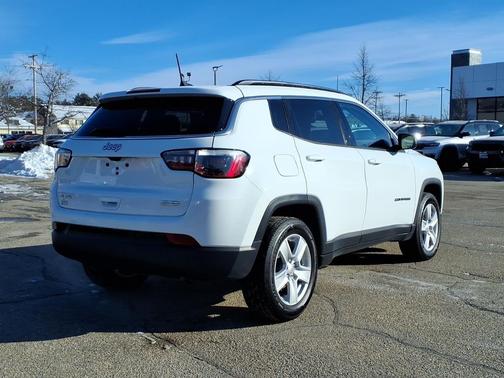 2022 Jeep Compass Latitude