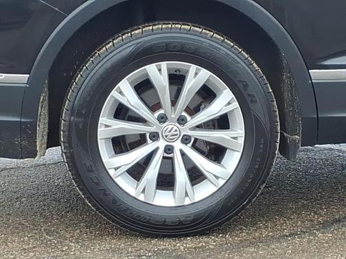 2018 Volkswagen Tiguan 