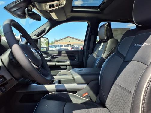 2025 RAM 2500 Laramie Crew Cab 4x4 6'4' Box