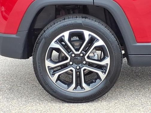 Red Hot Pearlcoat 2024 Jeep Compass Limited