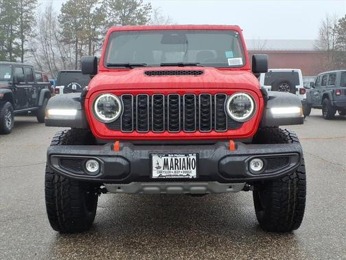 2026 Jeep Gladiator Mojave 4x4