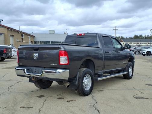 2021 RAM 2500 Tradesman Crew Cab 4x4 6'4' Box