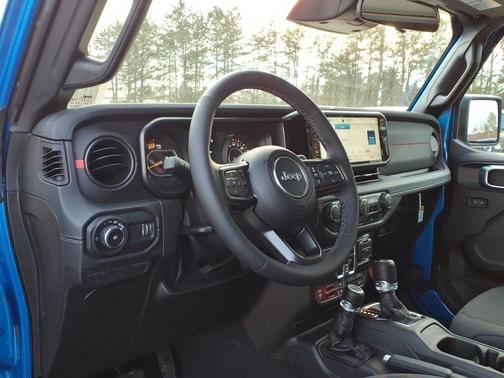 Hydro Blue Pearlcoat 2026 Jeep Wrangler Rubicon