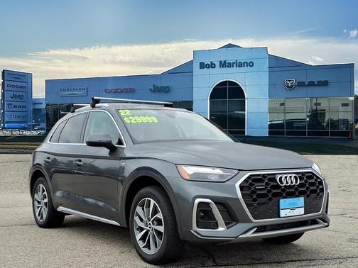 2022 Audi Q5 45 S line Premium