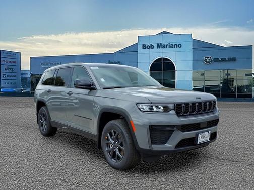 Sting-Gray Clearcoat 2027 Jeep Grand Cherokee L Laredo