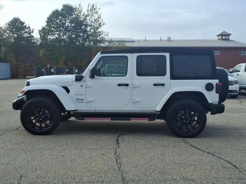 2022 Jeep Wrangler Unlimited 4xe Sahara