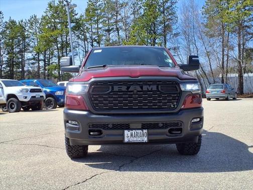 2025 RAM 1500 Warlock Crew Cab 4x4 5'7' Box