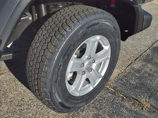 2021 Jeep Wrangler Sport S