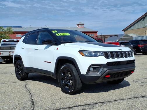 2024 Jeep Compass Trailhawk