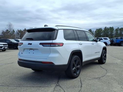 2023 Jeep Grand Cherokee L Altitude