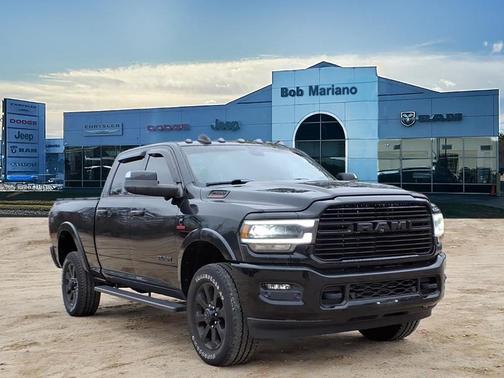 2019 RAM 2500 Laramie Crew Cab 4x4 6'4' Box