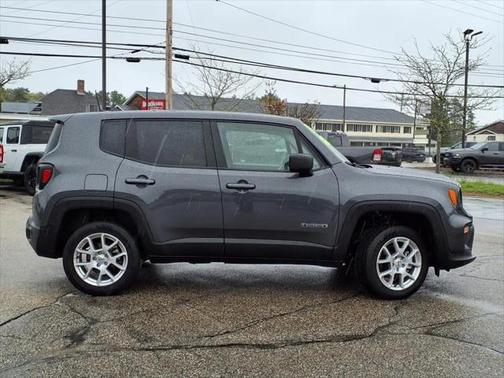 2023 Jeep Renegade Latitude
