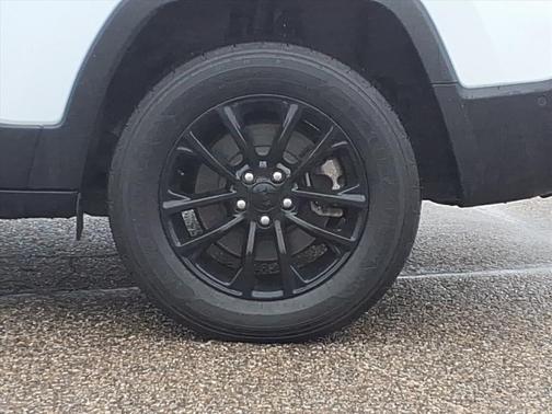 2023 Jeep Cherokee Altitude