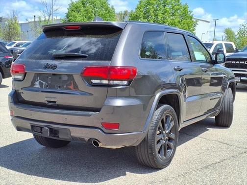 2021 Jeep Grand Cherokee Laredo