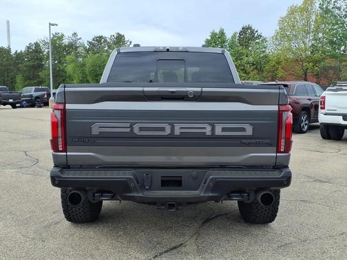 Carbonized Gray Metallic 2025 Ford F-150 Raptor