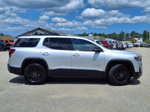 2020 GMC Acadia AWD AT4