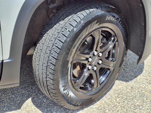 2020 GMC Acadia AWD AT4