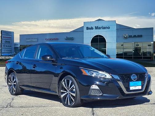 2021 Nissan Altima SR Intelligent AWD