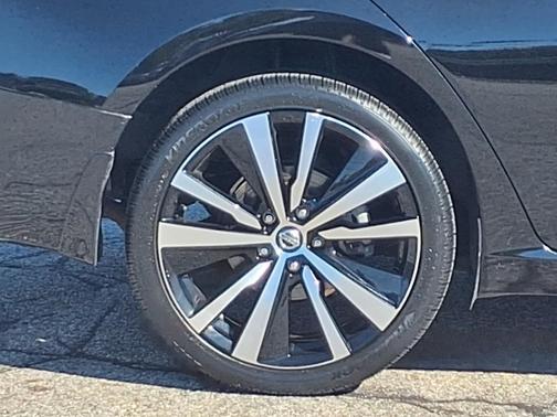 2021 Nissan Altima SR Intelligent AWD