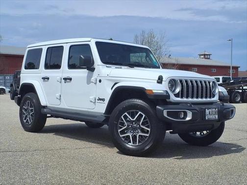 2025 Jeep Wrangler 4-Door Sahara 4x4
