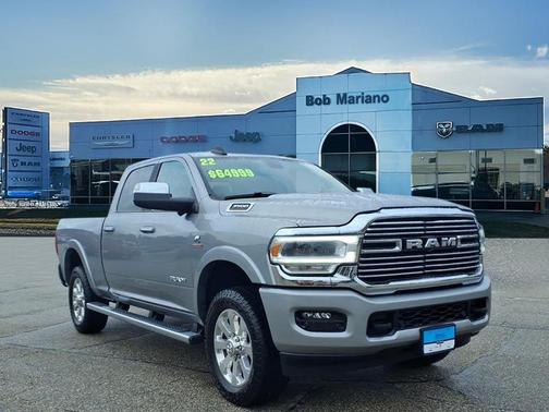 2022 RAM 3500 Laramie Crew Cab 4x4 6'4' Box