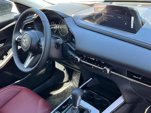 2025 Mazda CX-30 2.5 S Carbon Edition