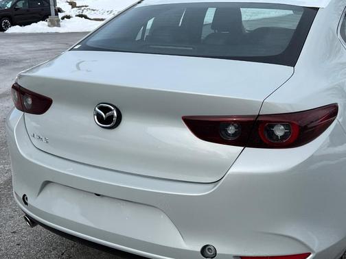 2026 Mazda Mazda3 FWD w/Select Package