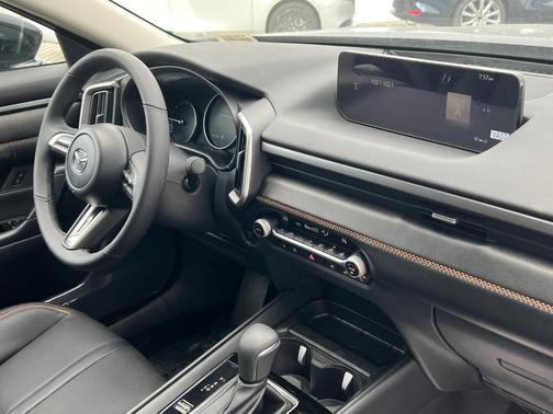 2026 Mazda CX-50 Premium