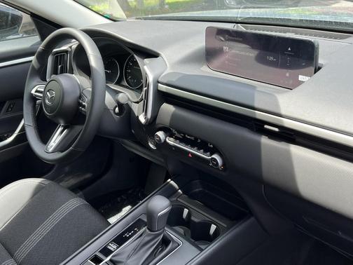2025 Mazda CX-50 Hybrid Preferred Package