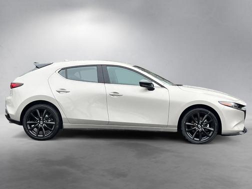 2025 Mazda Mazda3 AWD w/Premium Package