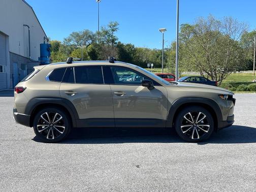 2025 Mazda CX-50 2.5 Turbo Premium Package