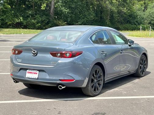 2025 Mazda Mazda3 2.5 S Carbon Edition