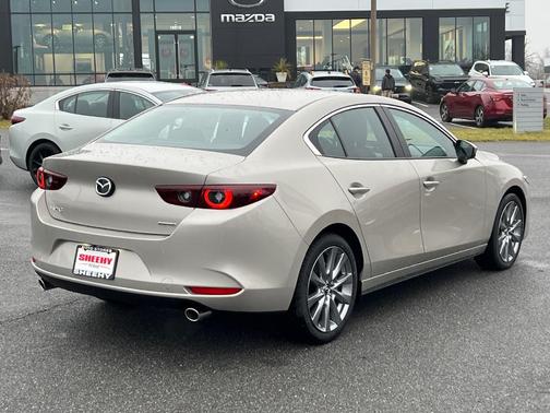 2025 Mazda Mazda3 FWD w/Preferred Package