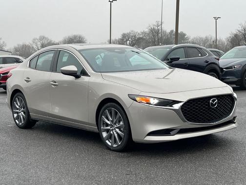 2025 Mazda Mazda3 FWD w/Preferred Package