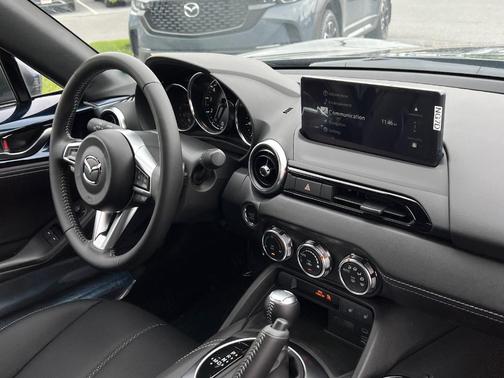 2025 Mazda MX-5 Miata Grand Touring