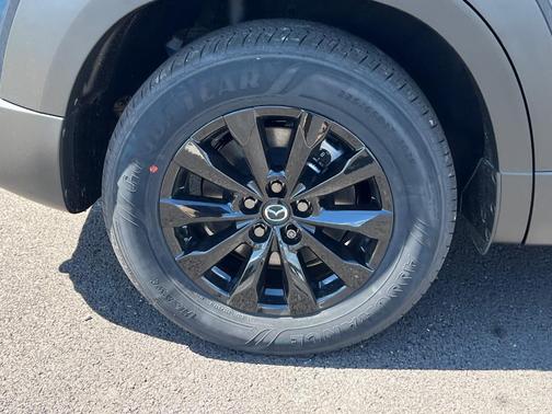 2025 Mazda CX-50 2.5 S Select Package